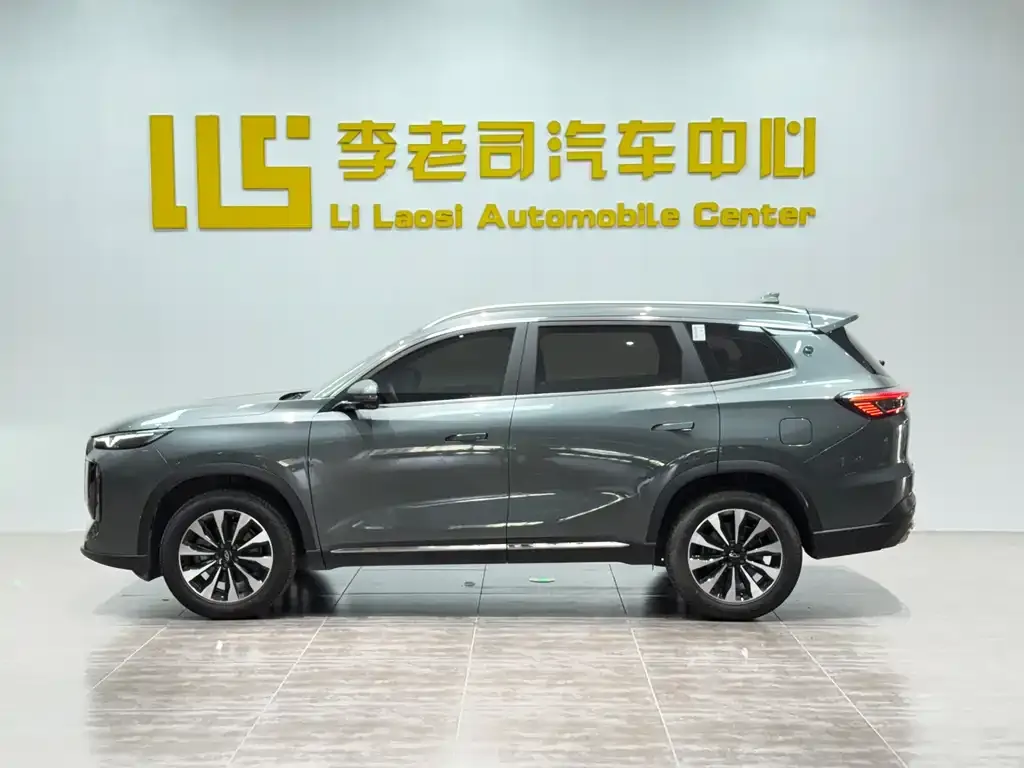 Chery Tiggo 8 PLUS — фото 4