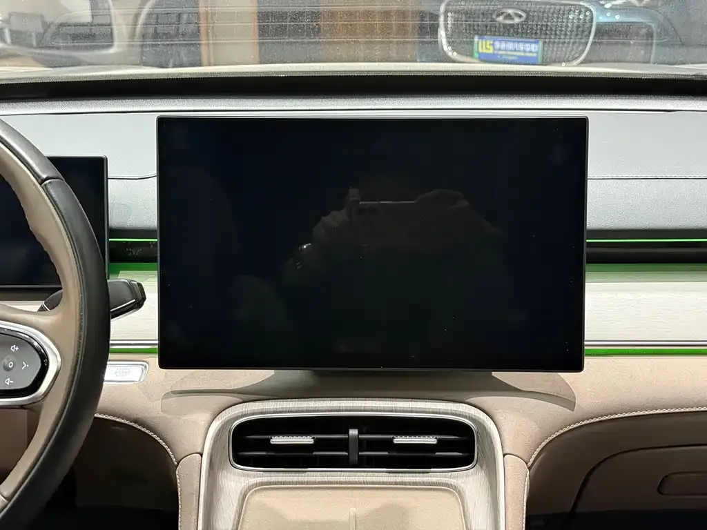 Chery Tiggo 8 PLUS — фото 9