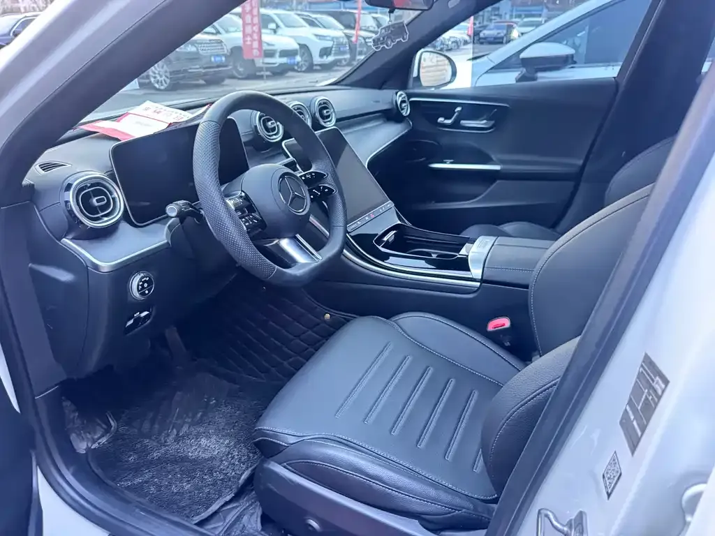 Mercedes-Benz C-Class 2024 из CN, фото 10