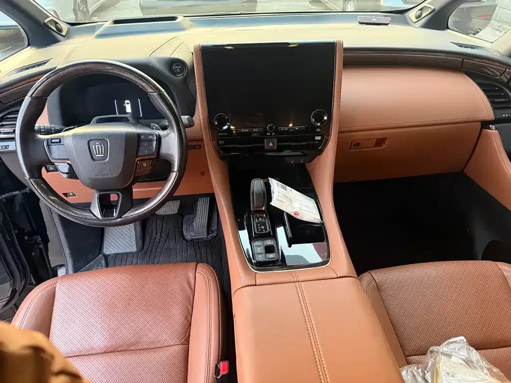 Toyota Vellfire 2024 из CN, фото 2