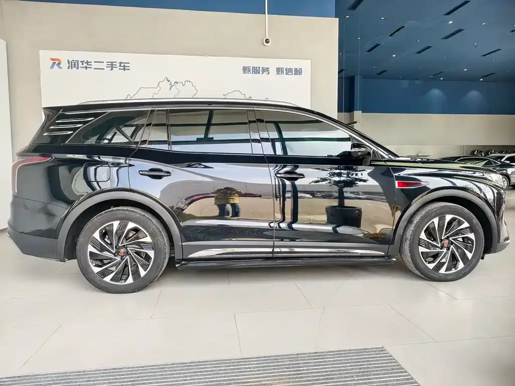 Hongqi HS7 PHEV — фото 6