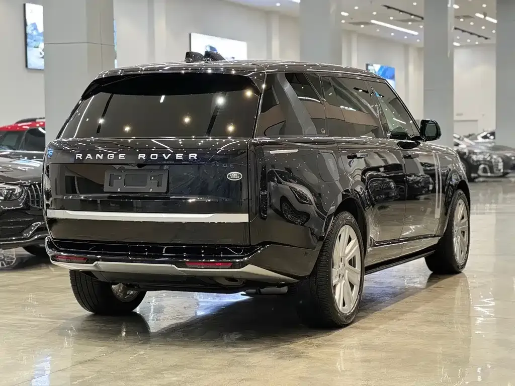 Land Rover Range Rover 2024 из CN, фото 8