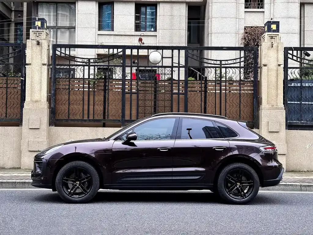 Porsche Macan — фото 7