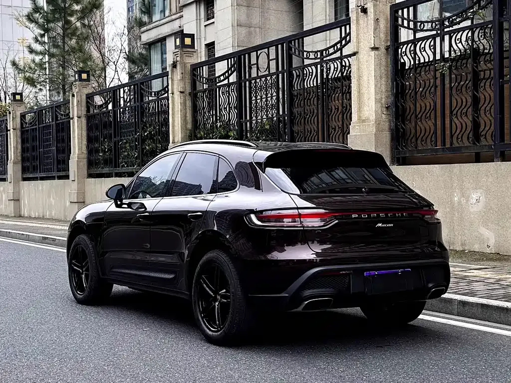 Porsche Macan — фото 10