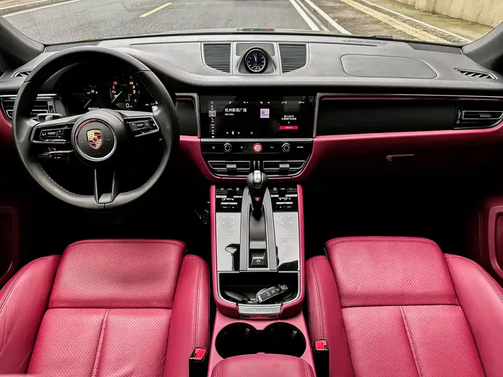 Porsche Macan — фото 2