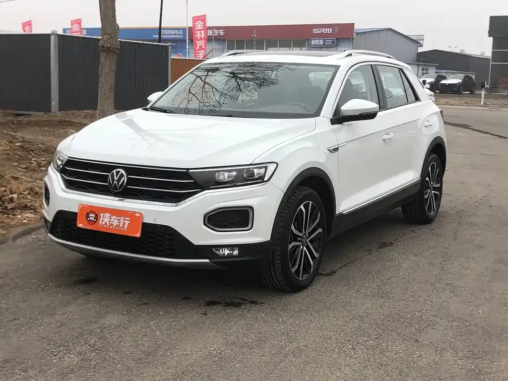 Volkswagen T-Roc 2023 из CN, фото 1