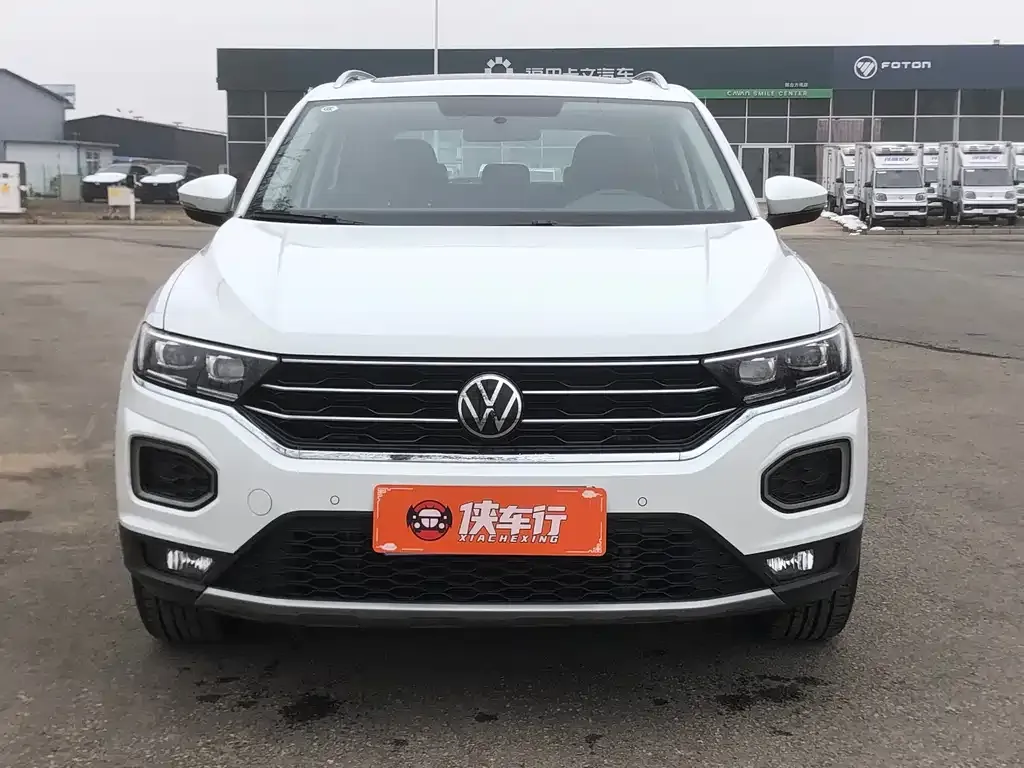 Volkswagen T-Roc 2023 из CN, фото 2