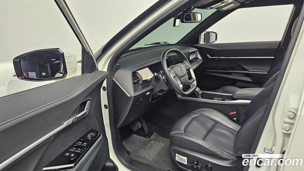 KG Mobility (Ssangyong) Torres — фото 10