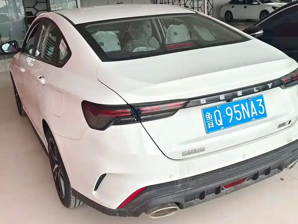 Geely Binrui — фото 7