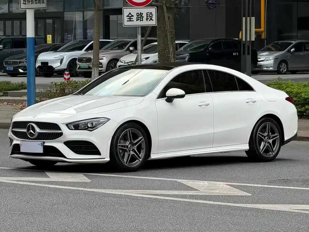 Mercedes-Benz CLA (Import)