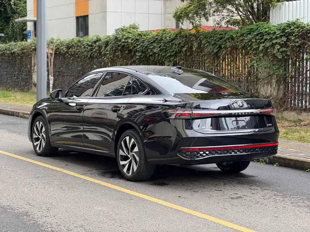 Volkswagen Passat 2025 из CN, фото 9