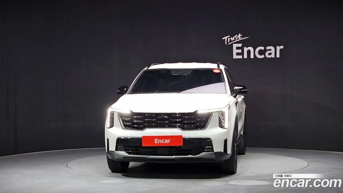Kia Sorento — фото 8