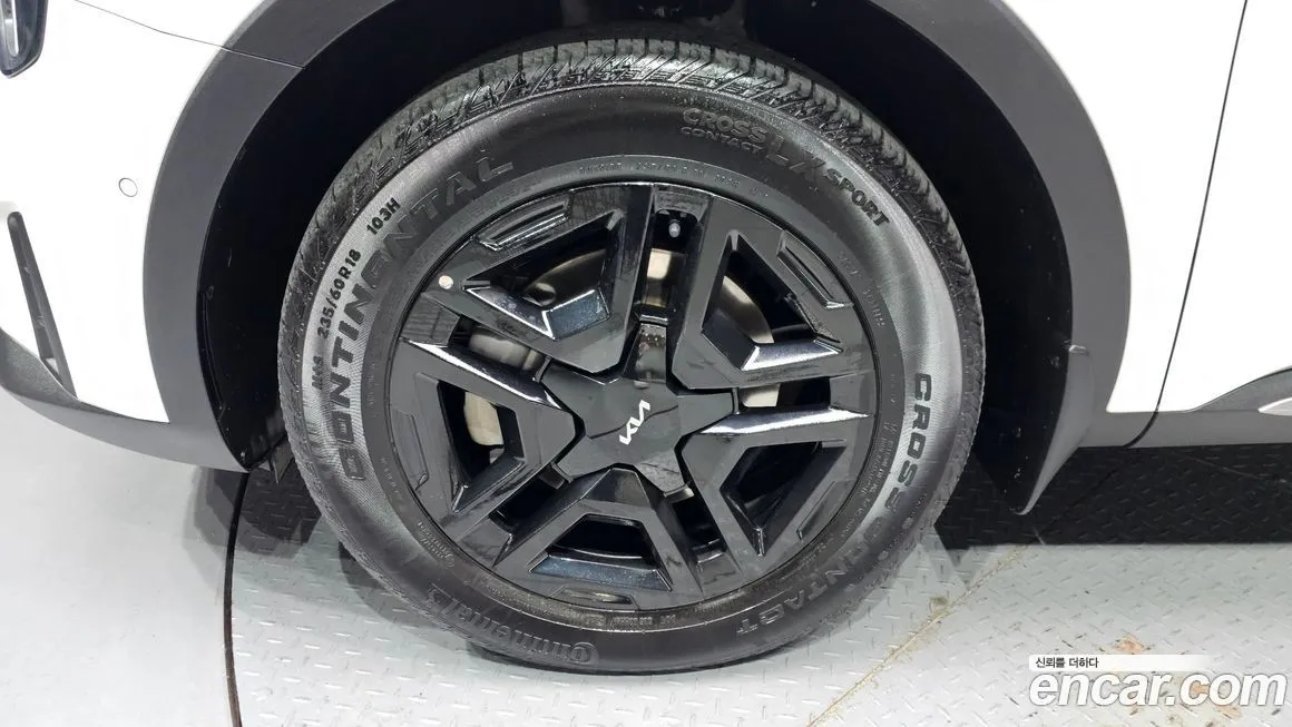 Kia Sorento — фото 9