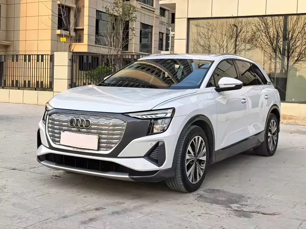 Audi Q5 e-tron