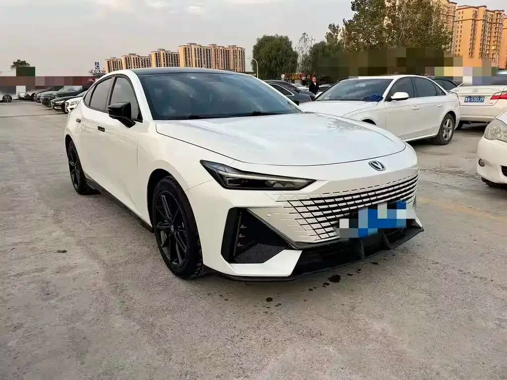 Changan UNI-V 2023 из CN, фото 8