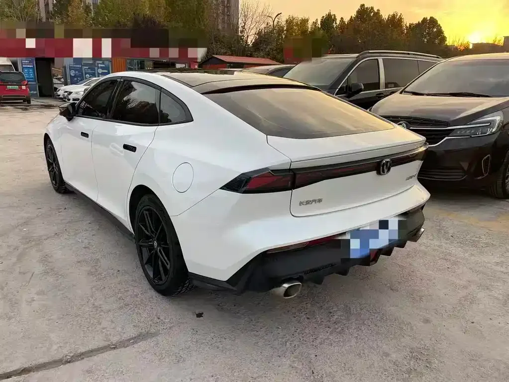 Changan UNI-V 2023 из CN, фото 7