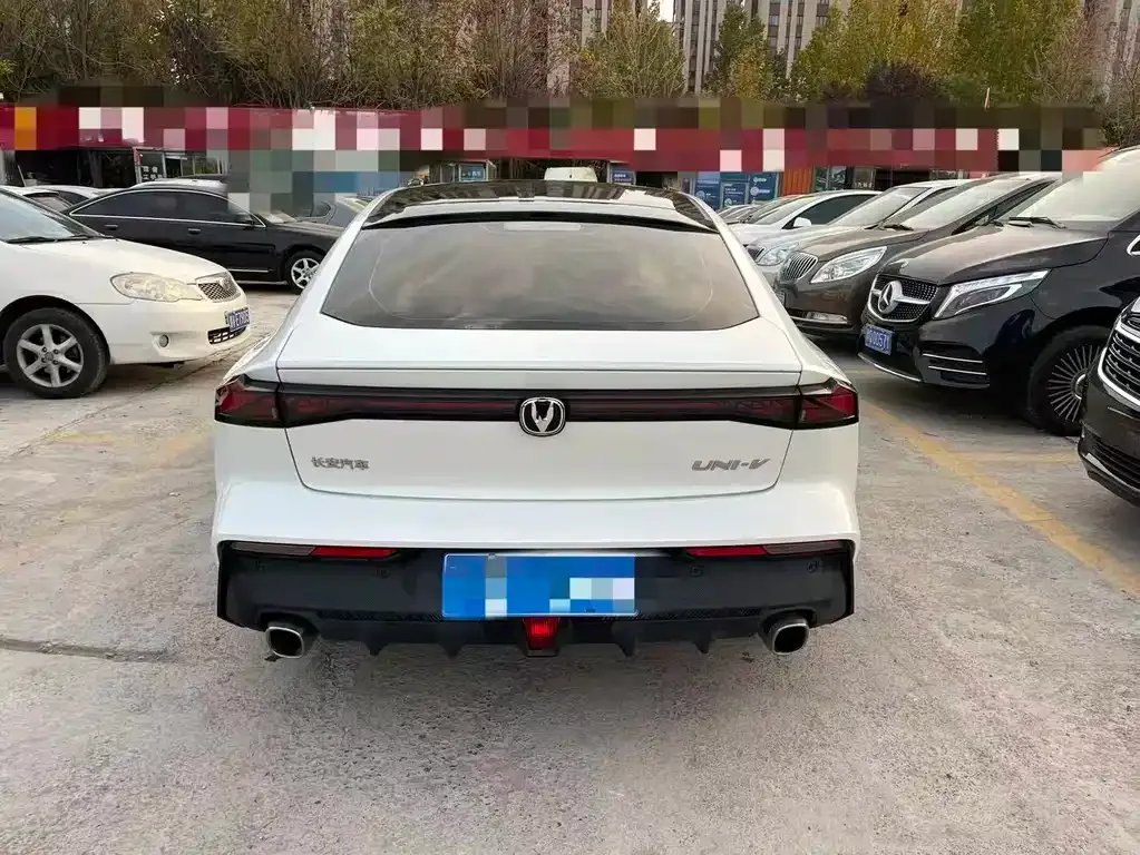 Changan UNI-V 2023 из CN, фото 6