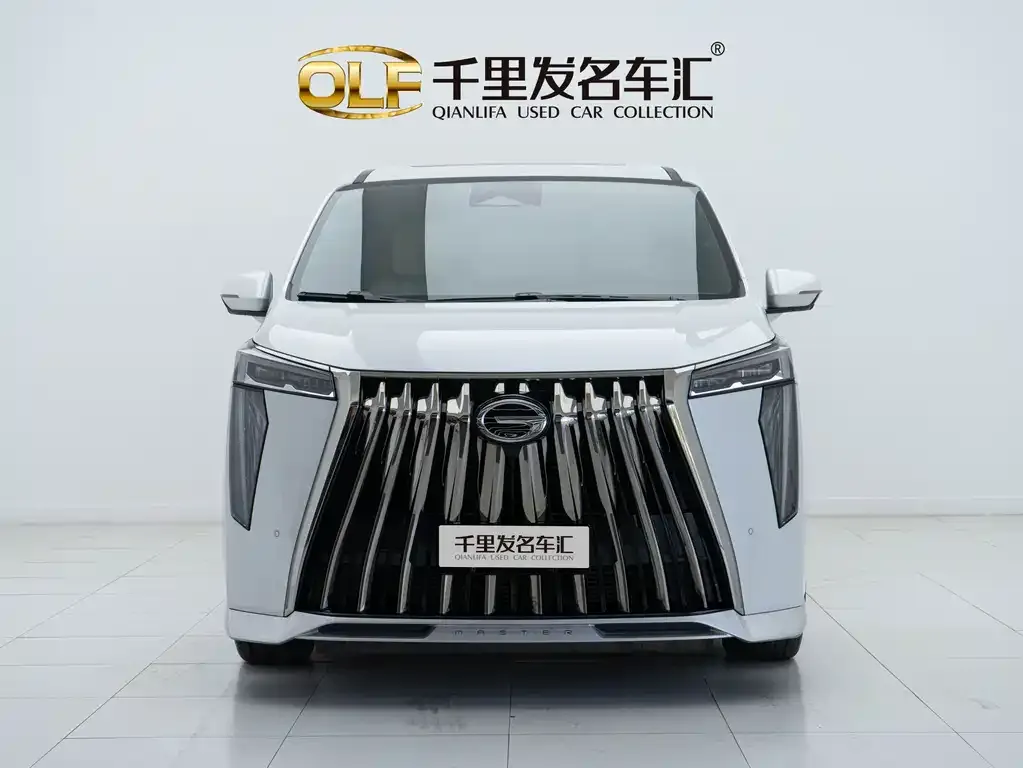 GAC Motor Trumpchi M8 — фото 10