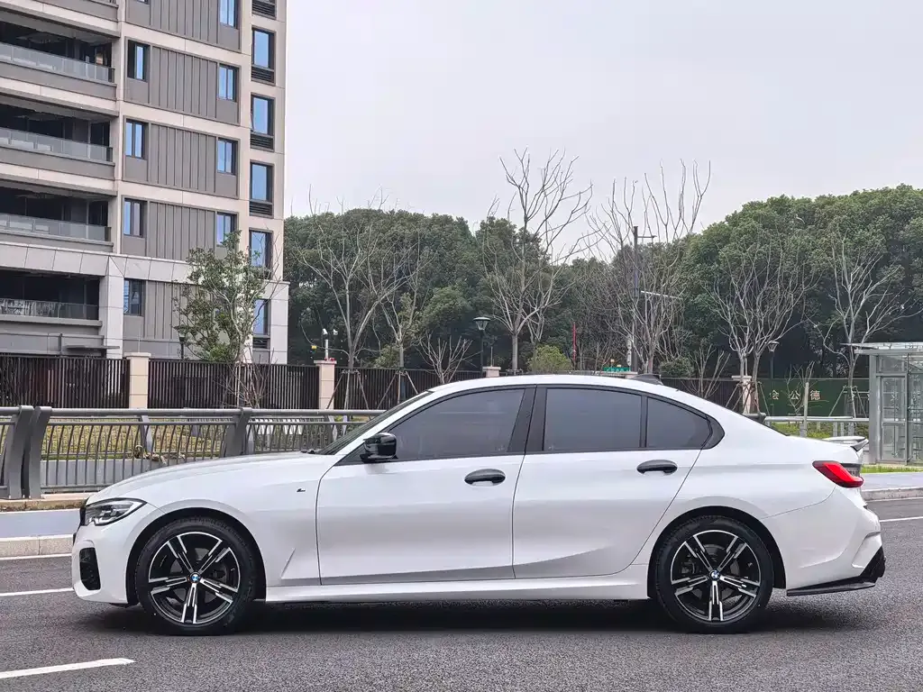 BMW 3 Series — фото 2