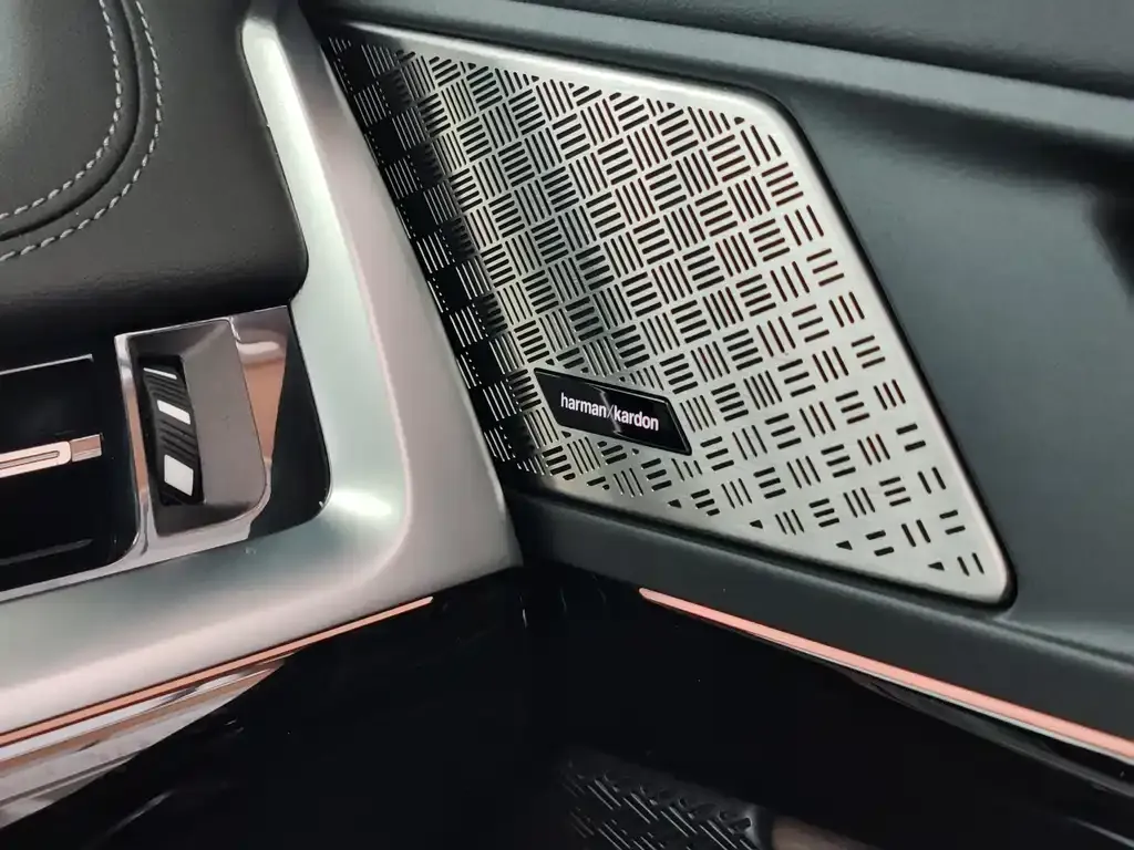 BMW X1 2024 из CN, фото 9