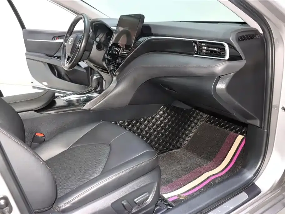 Toyota Camry 2022 из CN, фото 6