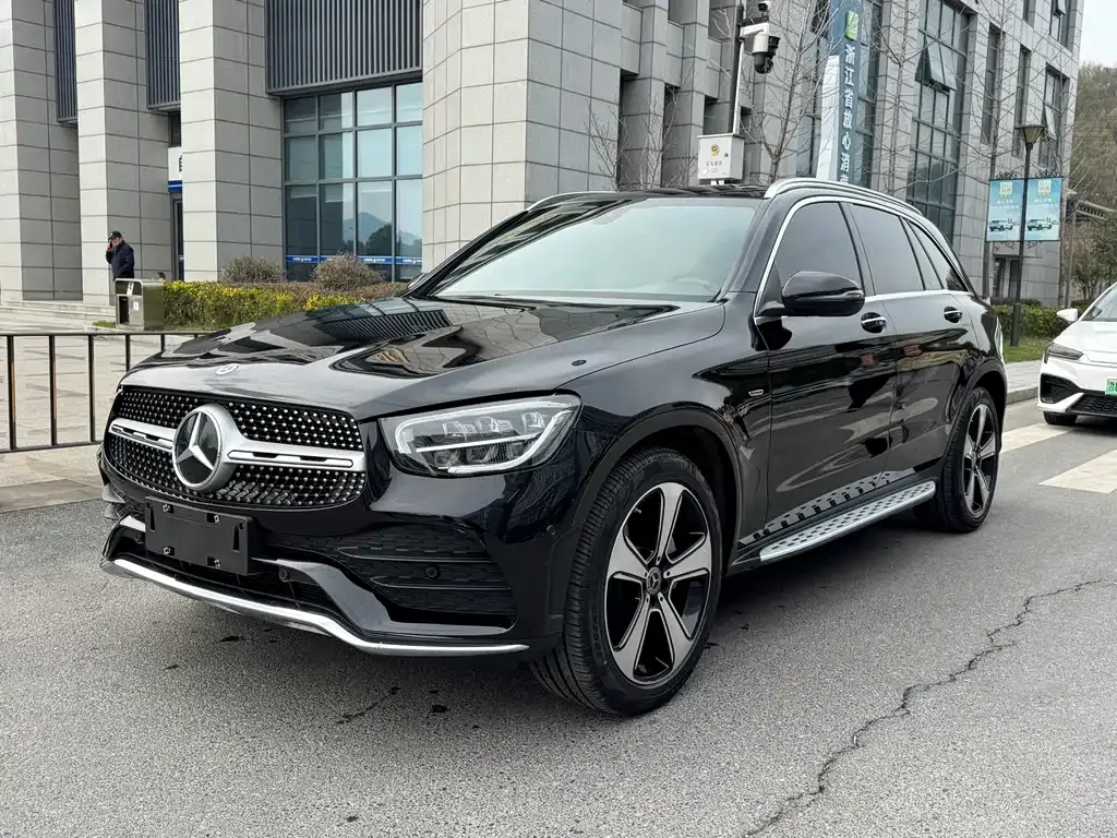 Mercedes-Benz GLC 2023 из CN, фото 1