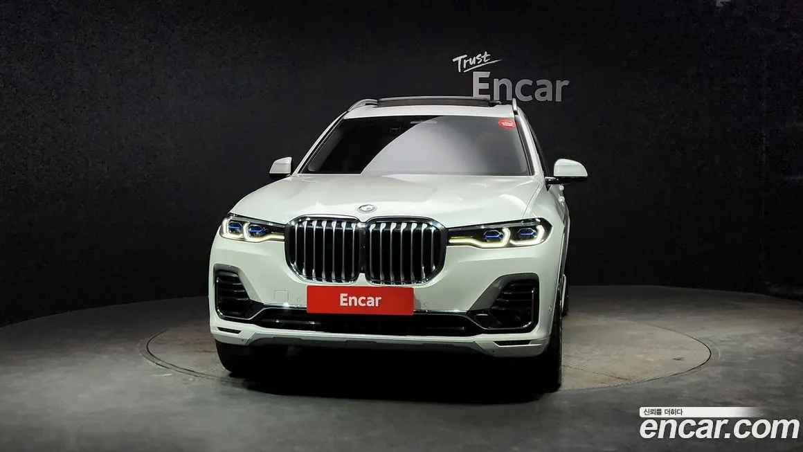 BMW X7 — фото 4