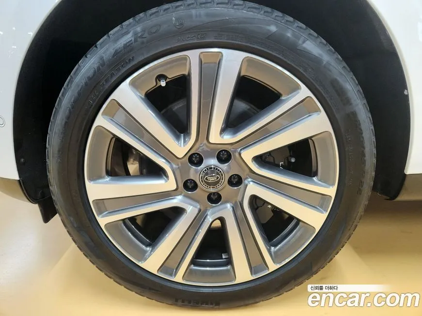 Land Rover Range Rover 2023 из KR, фото 6