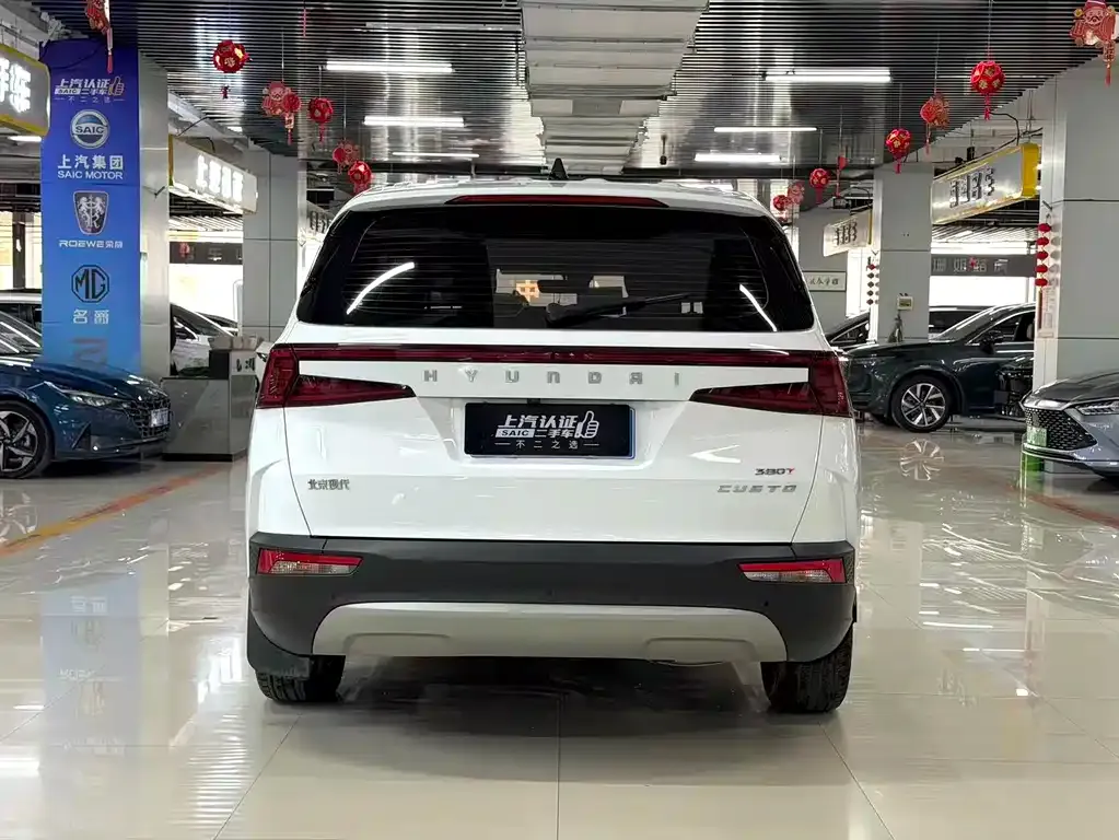Hyundai Custo — фото 6
