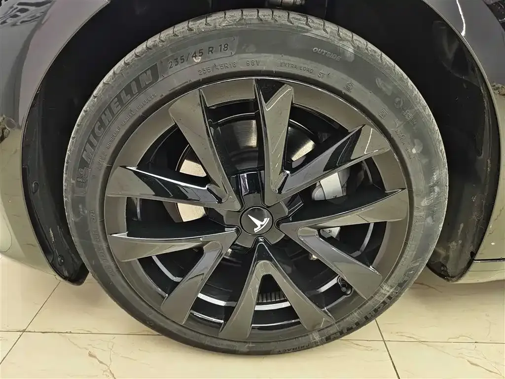 Tesla Model 3 2023 из CN, фото 8