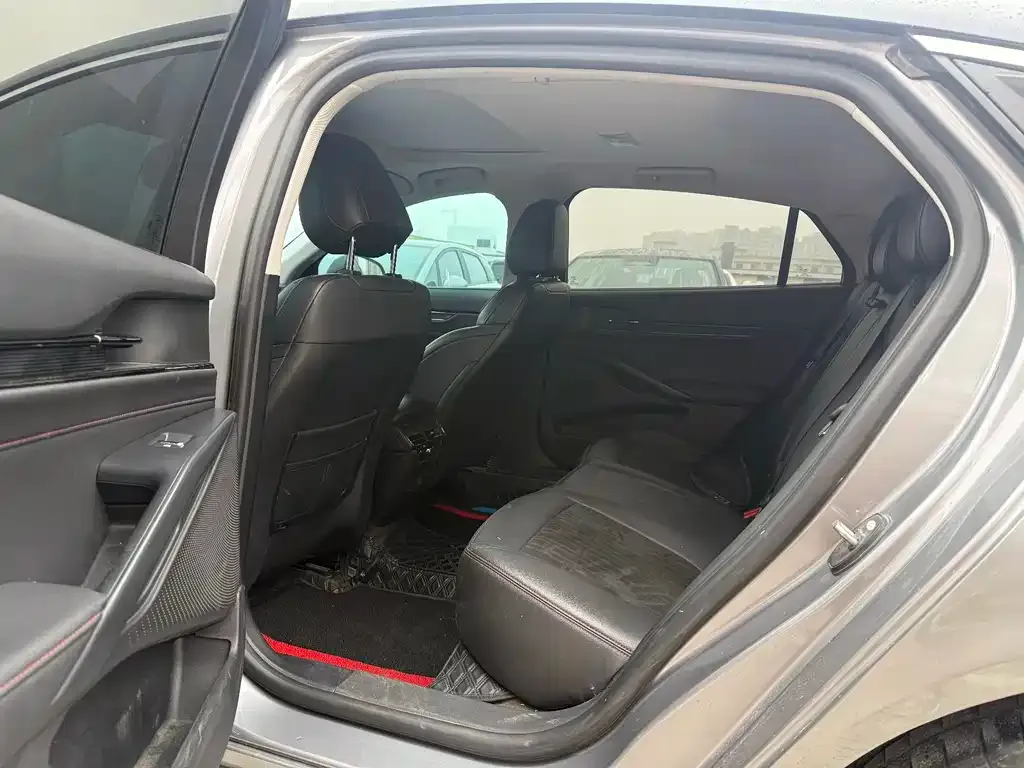 Ford Mondeo 2023 из CN, фото 8