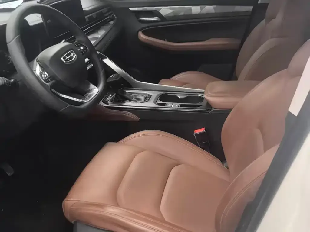 Geely Vision X6 2021 из CN, фото 2