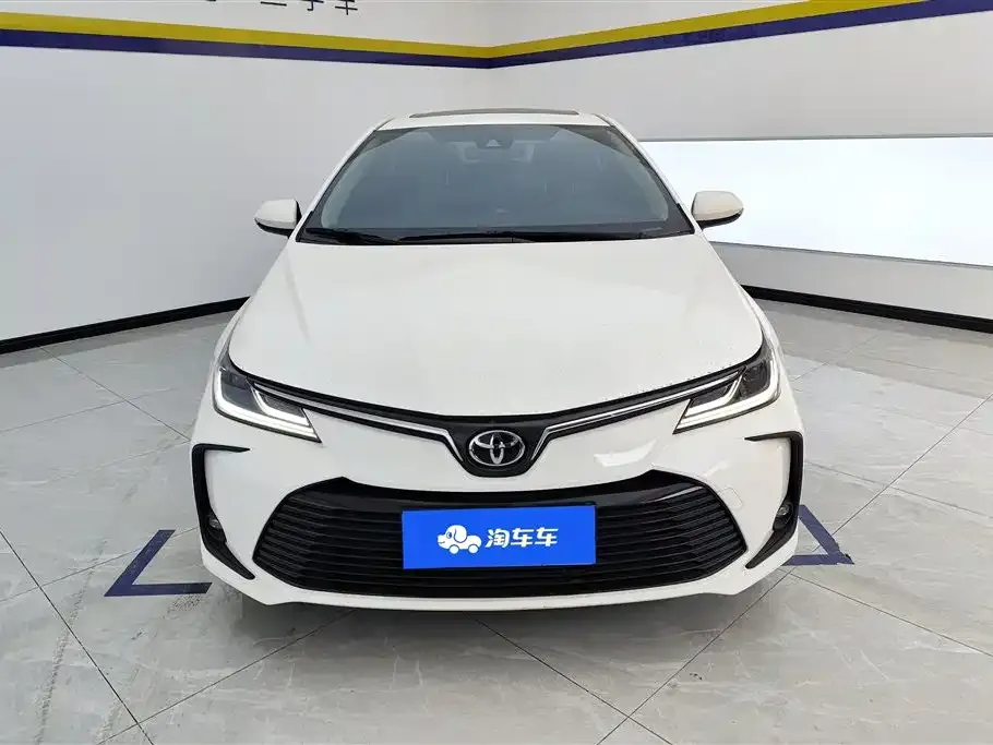 Toyota Corolla 2023 из CN, фото 7