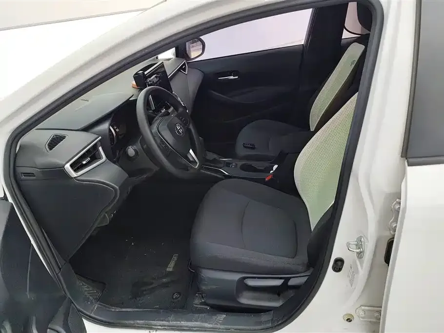 Toyota Corolla 2023 из CN, фото 6