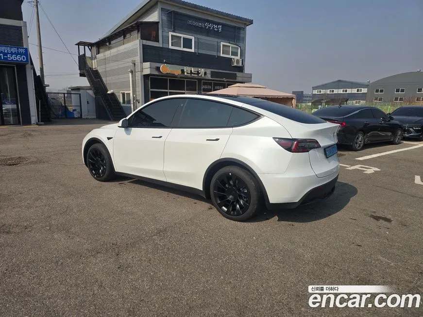 Tesla Model Y 2024 из KR, фото 10