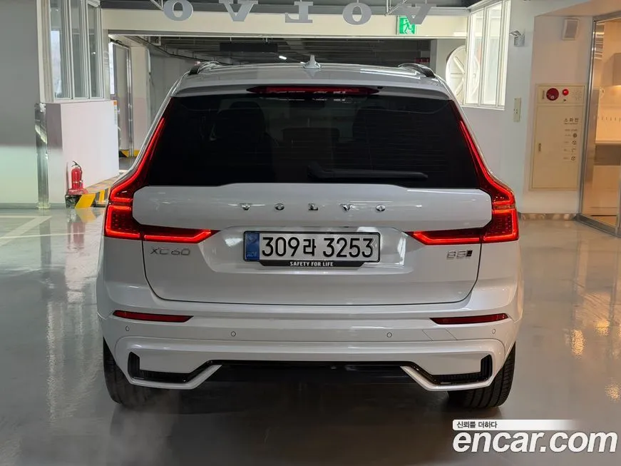 Volvo XC60 2026 из KR, фото 6