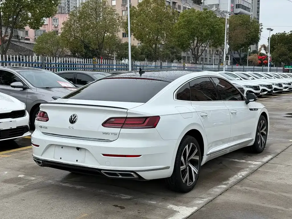 Volkswagen CC 2021 из CN, фото 9