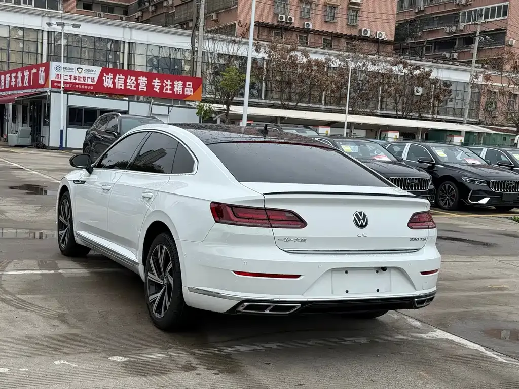 Volkswagen CC 2021 из CN, фото 4