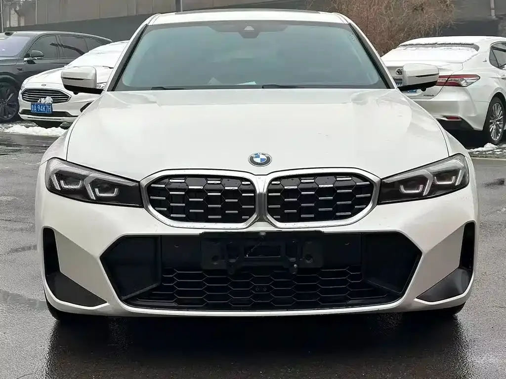 BMW 3 Series 2024 из CN, фото 3
