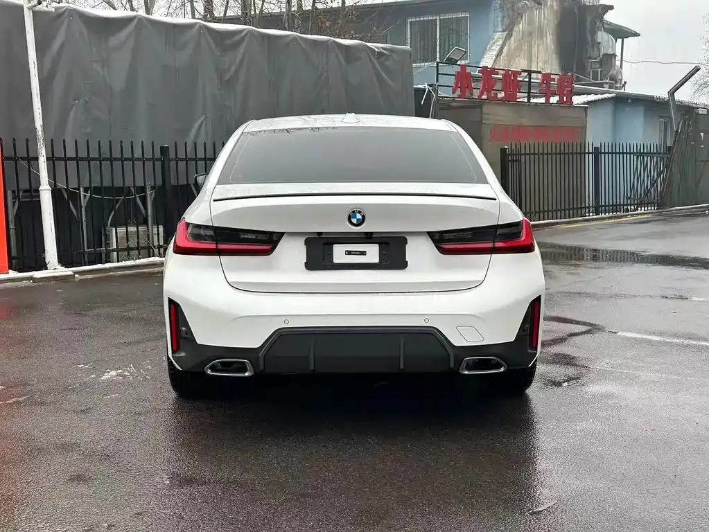 BMW 3 Series 2024 из CN, фото 7