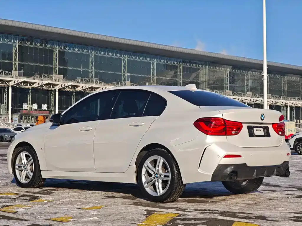 BMW 1 Series — фото 9