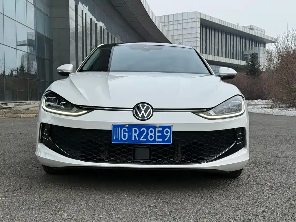 Volkswagen Lamando 2023 из CN, фото 6