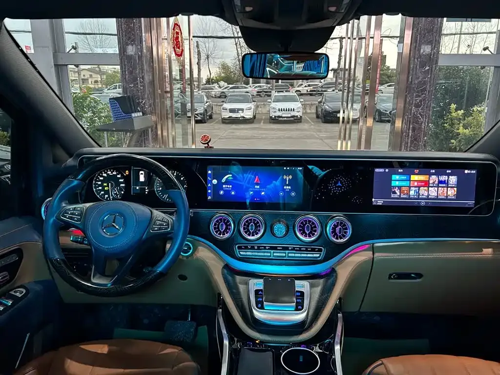 Mercedes-Benz Vito 2024 из CN, фото 5