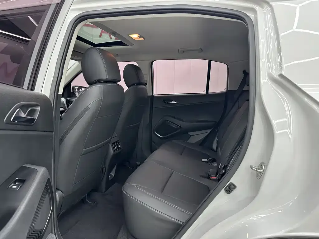 Hyundai ix35 2023 из CN, фото 4