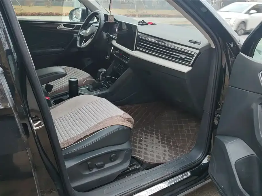 Volkswagen Tiguan L 2022 из CN, фото 10