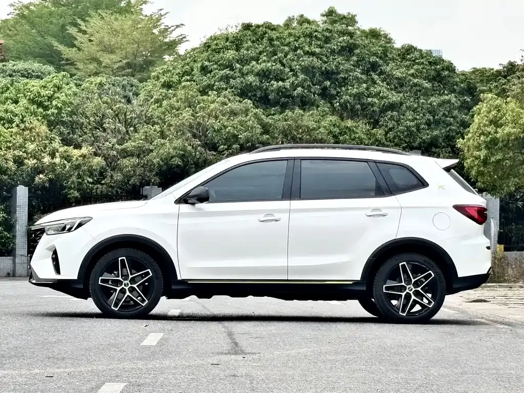 Roewe RX5 New Energy 2022 из CN, фото 3