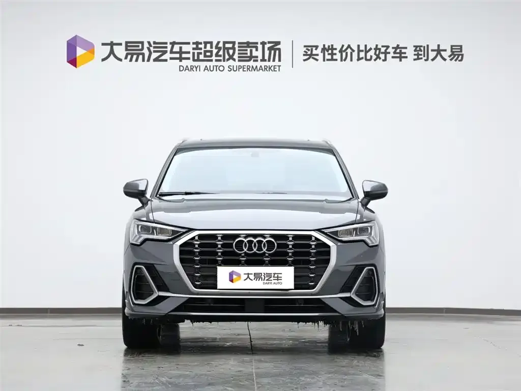 Audi Q3 2021 из CN, фото 8