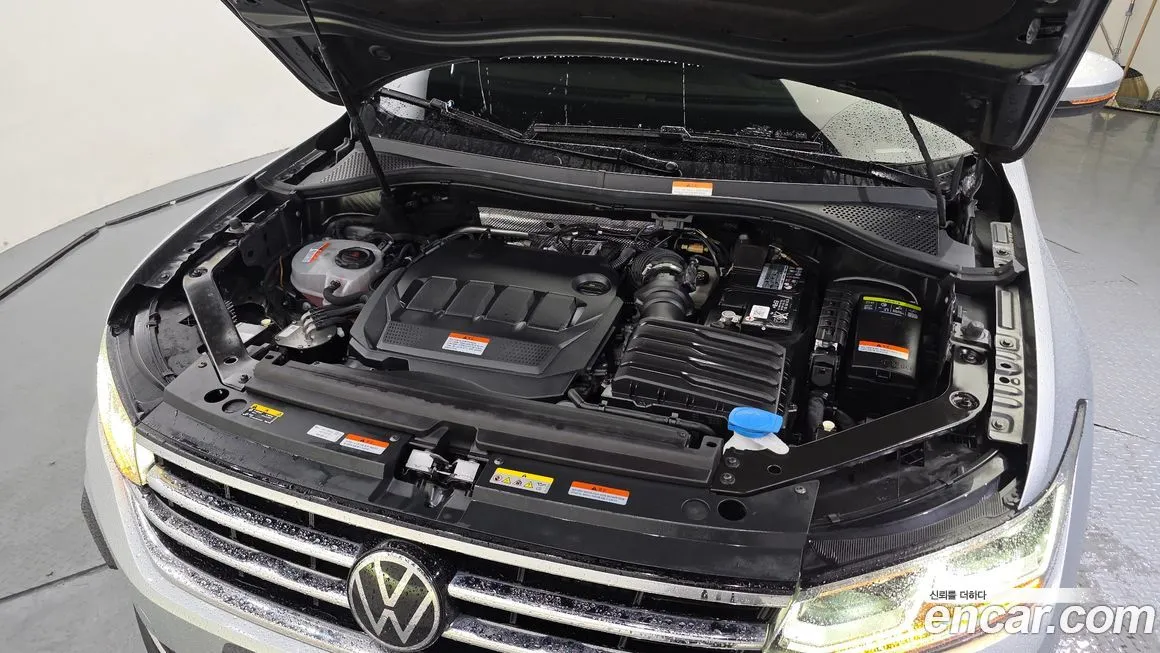 Volkswagen Tiguan — фото 7