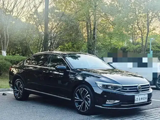Volkswagen Magotan 2023 из CN, фото 7