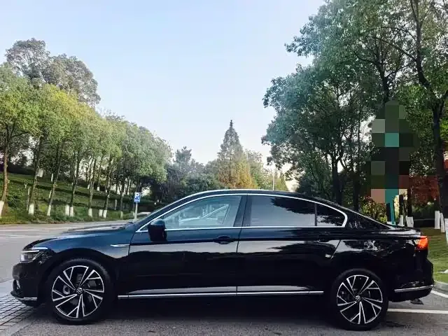 Volkswagen Magotan 2023 из CN, фото 8